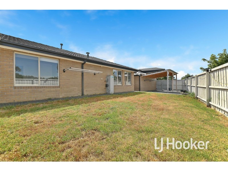 46 Henry Street, Pakenham VIC 3810
