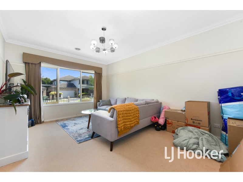 5 Sabina Road, Officer VIC 3809