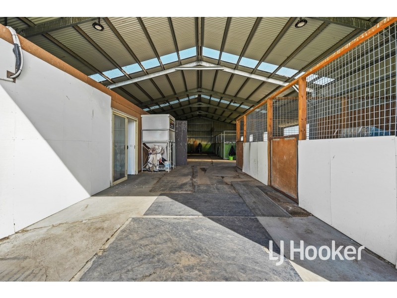 260 Fourteen Mile Road, Garfield VIC 3814