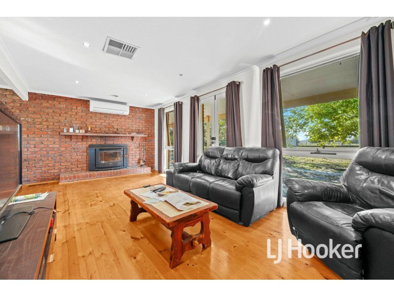 260 Fourteen Mile Road, Garfield VIC 3814