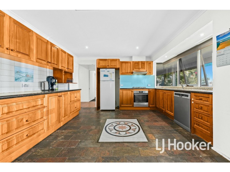 260 Fourteen Mile Road, Garfield VIC 3814