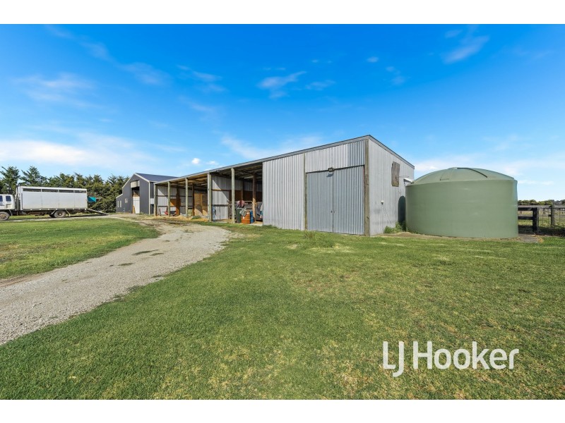 260 Fourteen Mile Road, Garfield VIC 3814