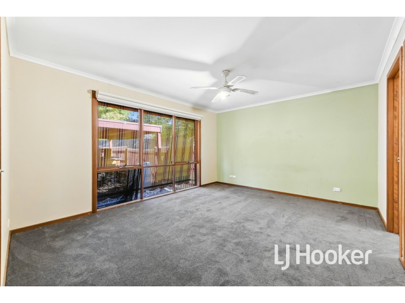 6 Highview Court, Pakenham VIC 3810