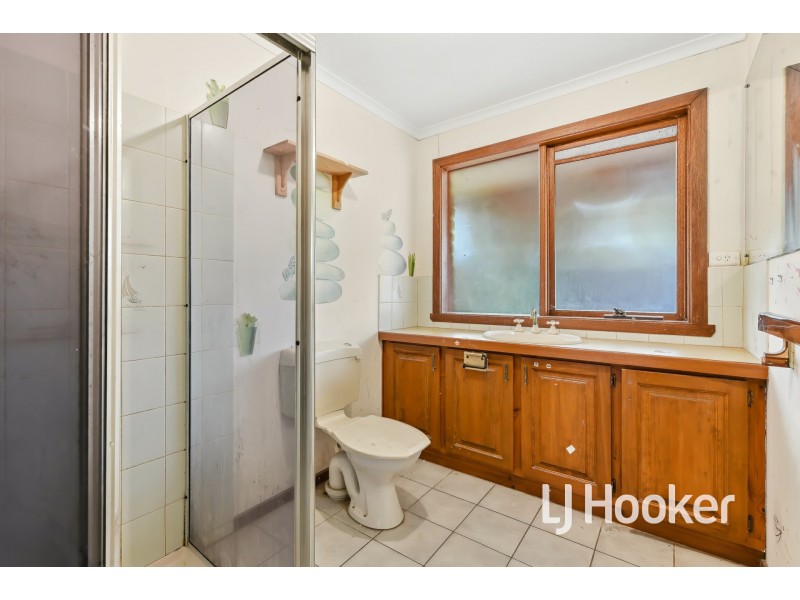 6 Highview Court, Pakenham VIC 3810