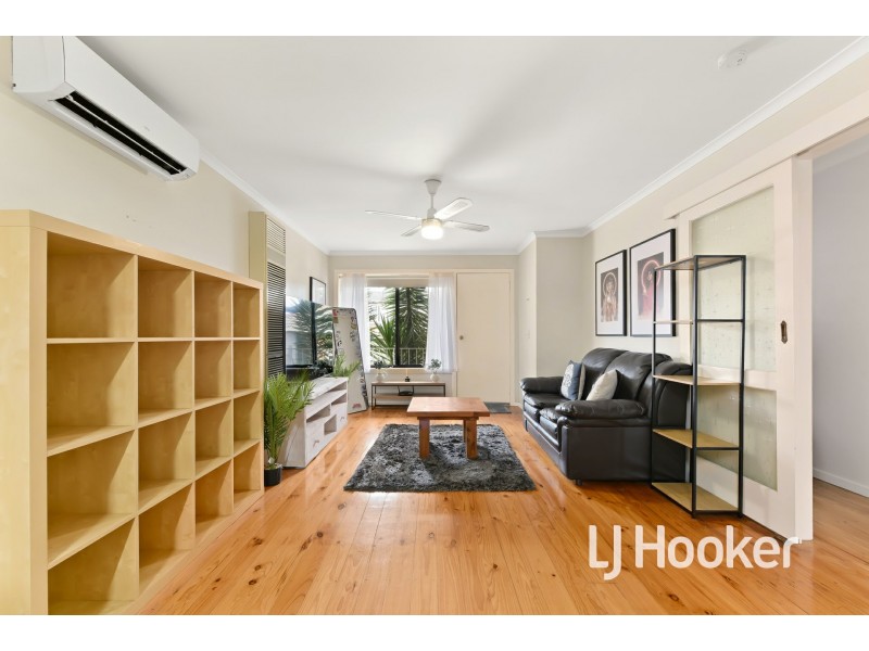 3 27-29 Princes Highway, Pakenham VIC 3810