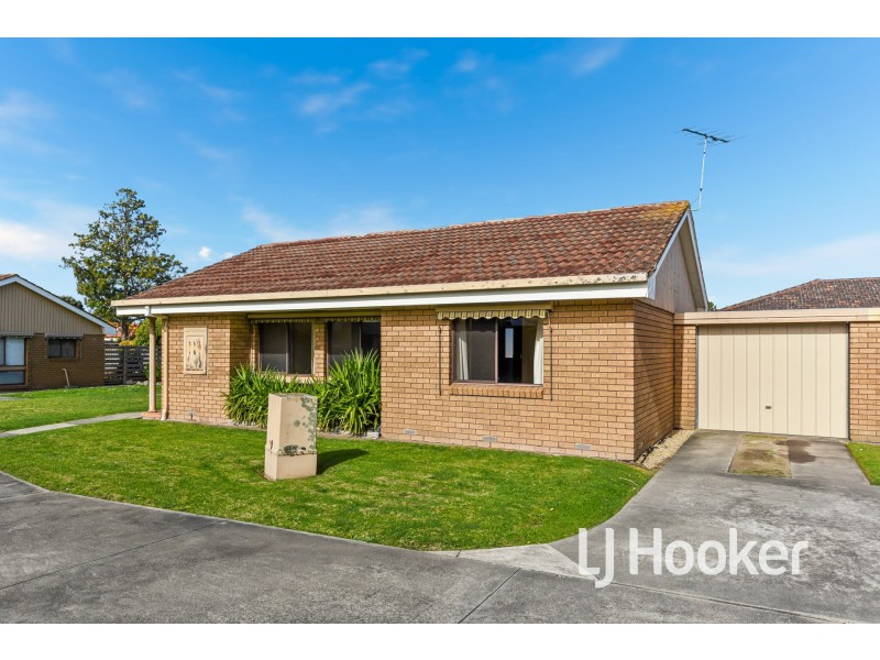 5/13 Snodgrass Street, Pakenham VIC 3810