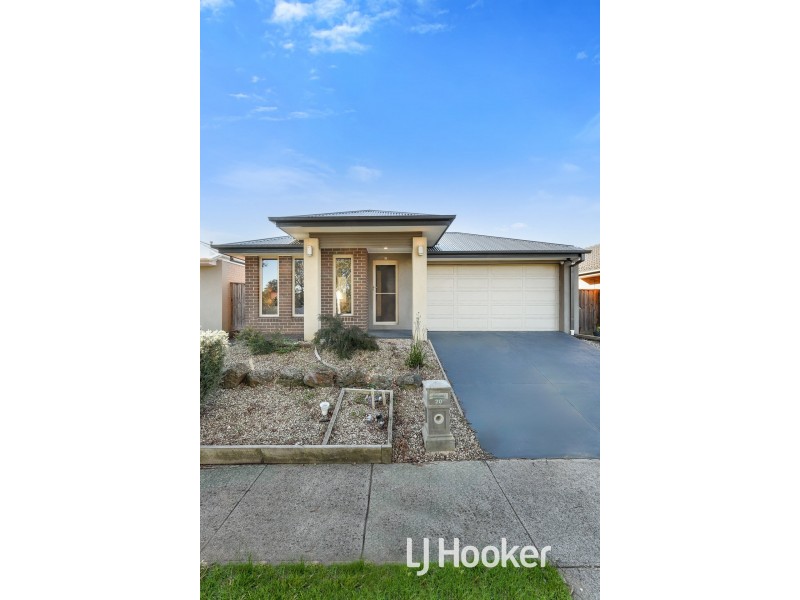 20 Shakespeare Grove, Officer VIC 3809