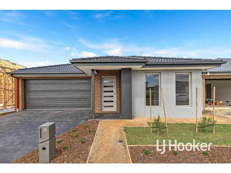 11 Flume Way, Officer VIC 3809