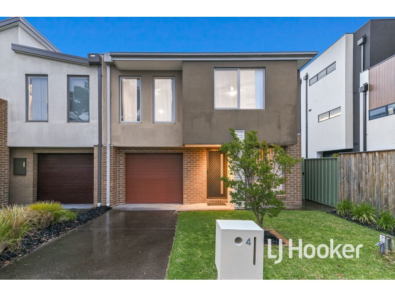 4 Bluestone Street, Pakenham VIC 3810