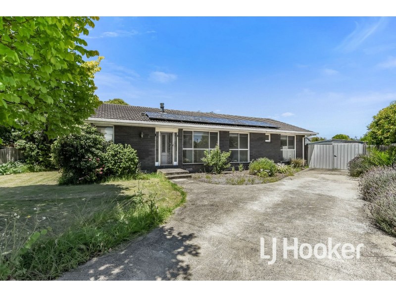 6 Mickle Street, Koo Wee Rup VIC 3981