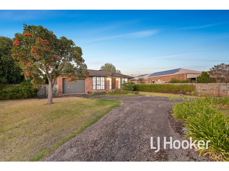 3 Ti-Tree Lane, Koo Wee Rup VIC 3981