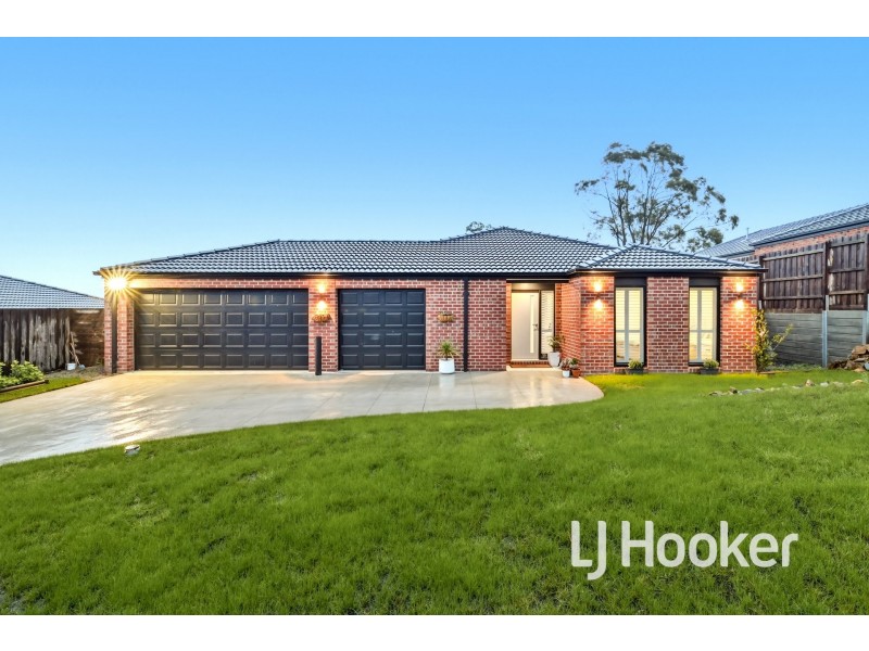 15 Jasmine Street, Bunyip VIC 3815