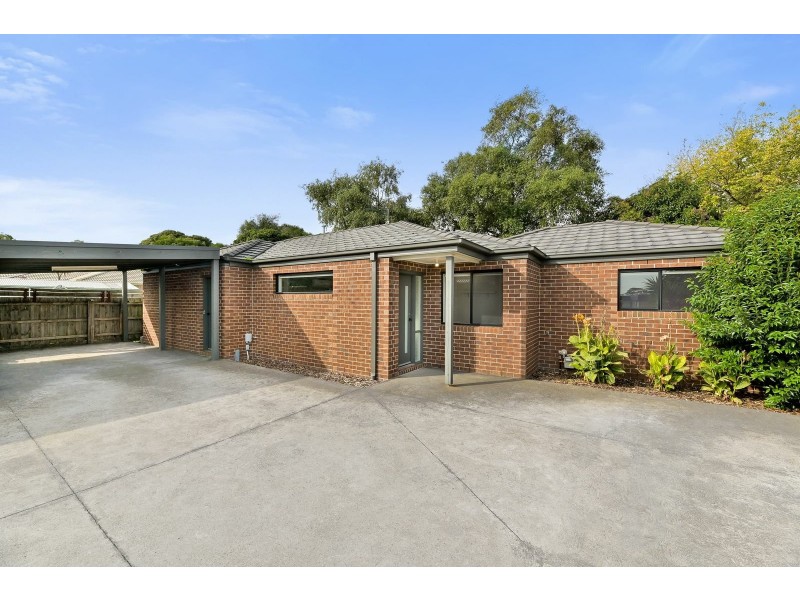 64B Racecourse Road, Pakenham VIC 3810