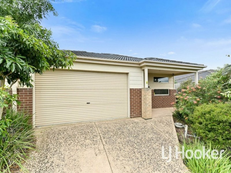 23 Alapont Close, Pakenham VIC 3810