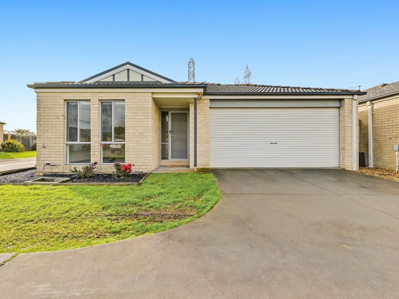 8/7 Melissa Way, Pakenham VIC 3810
