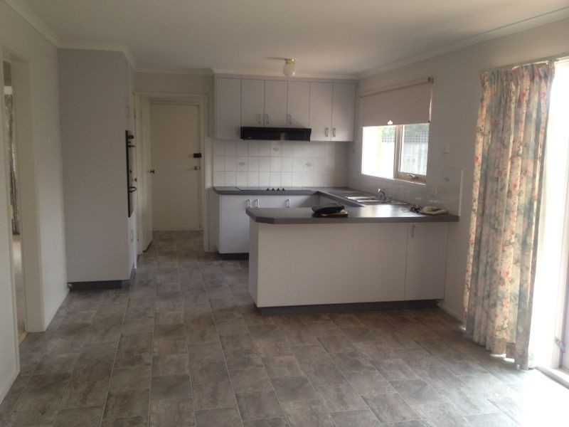 14 Benor Court, Pakenham VIC 3810