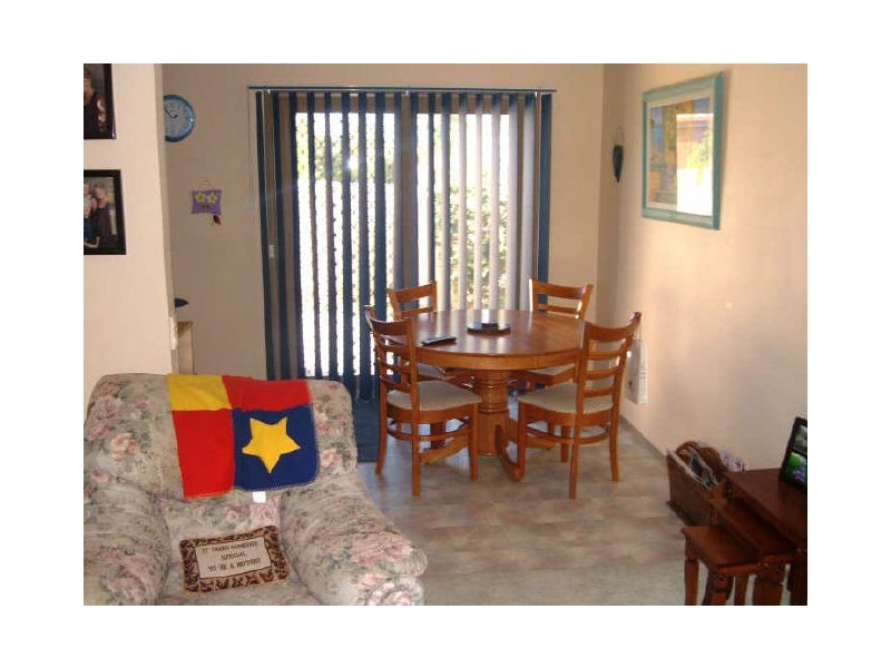 52 Meeking Drive, Pakenham VIC 3810