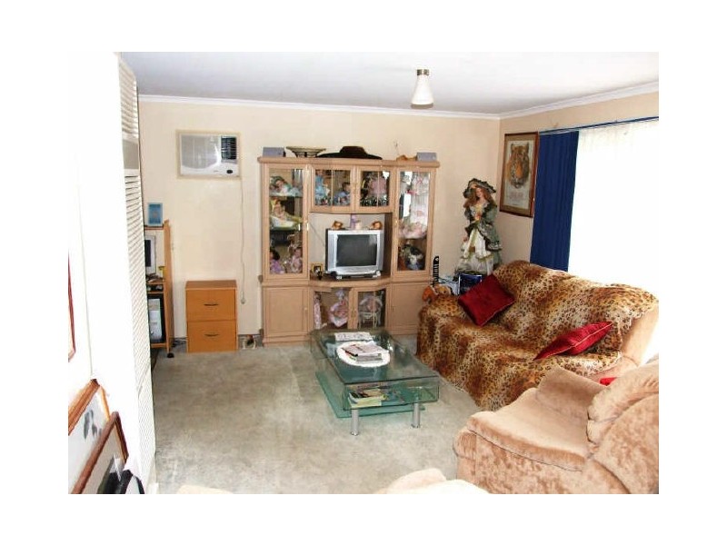 52 Meeking Drive, Pakenham VIC 3810