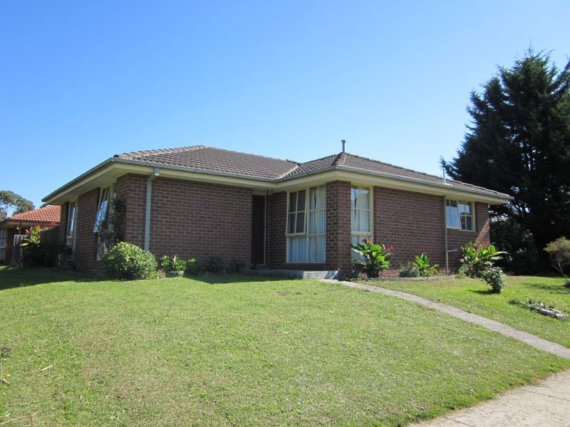 24 Kennedy Road, Pakenham VIC 3810