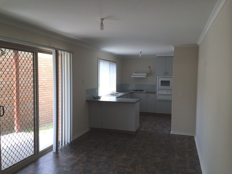 58 Balmoral Way, Pakenham VIC 3810