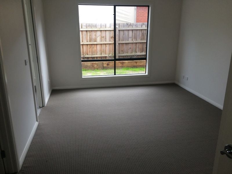 1/1-3 James Street, Pakenham VIC 3810