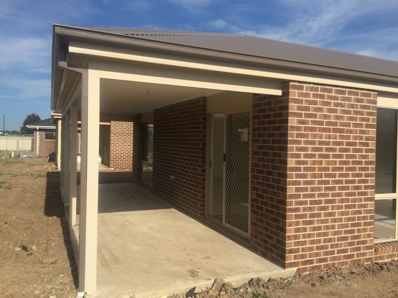 6 Bronzewing Street, Pakenham VIC 3810