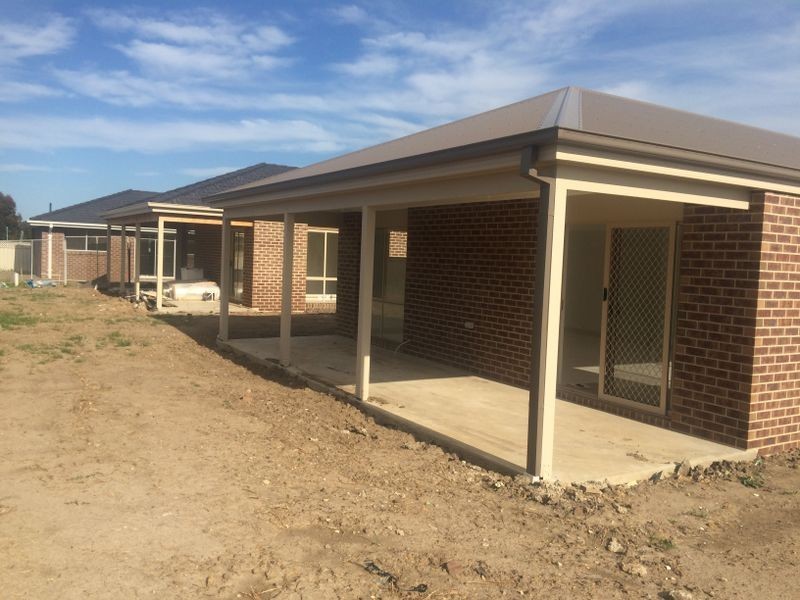 6 Bronzewing Street, Pakenham VIC 3810