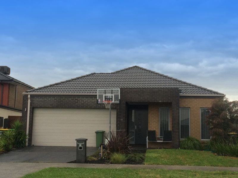 53 Park Orchard Drive, Pakenham VIC 3810