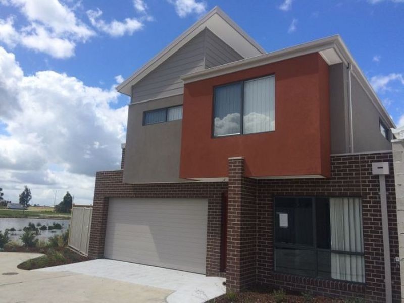 15/7 Cyan Crescent, Officer VIC 3809