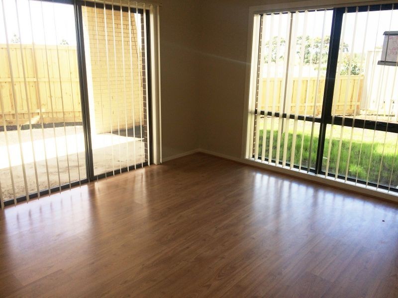 15/7 Cyan Crescent, Officer VIC 3809