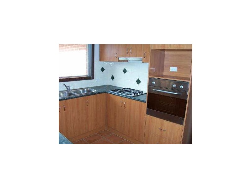 24 Royston Avenue, Berwick VIC 3806