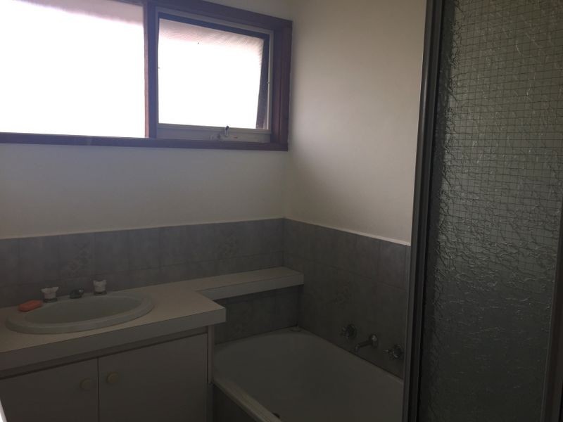 2A Katjusha Court, Pakenham VIC 3810