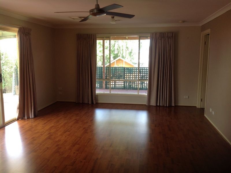 156 Racecourse Road North, Pakenham VIC 3810