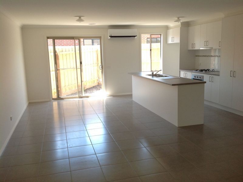 5/1-3 James Street, Pakenham VIC 3810