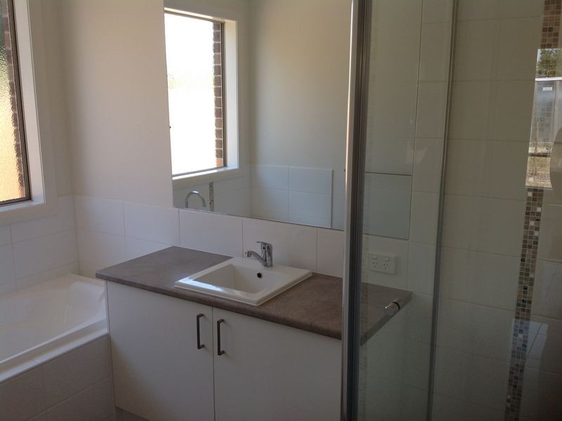 5/1-3 James Street, Pakenham VIC 3810