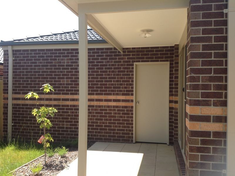 5/1-3 James Street, Pakenham VIC 3810