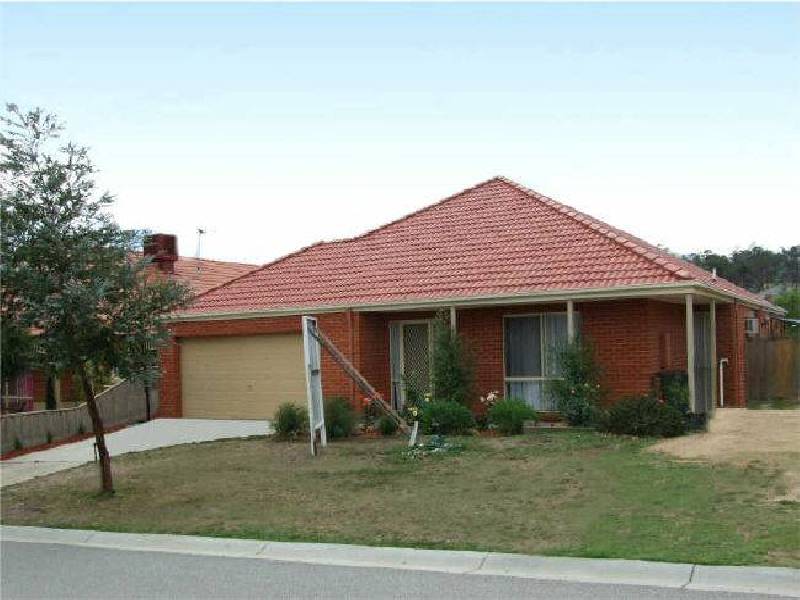 15 Jamie Court, Pakenham VIC 3810