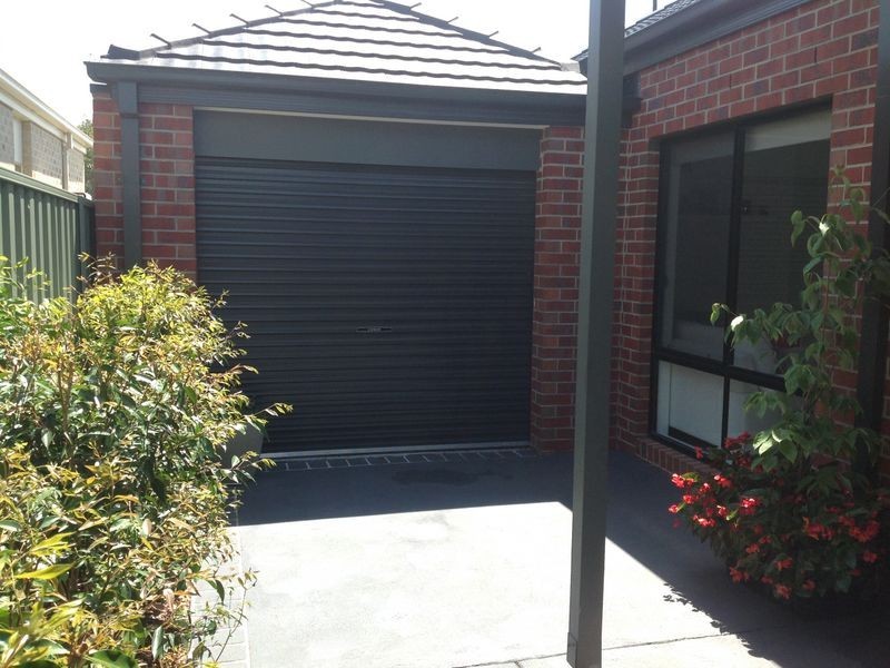 1 Sun Orchard Drive, Pakenham VIC 3810