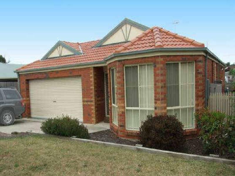 51 Balmoral Way, Pakenham VIC 3810