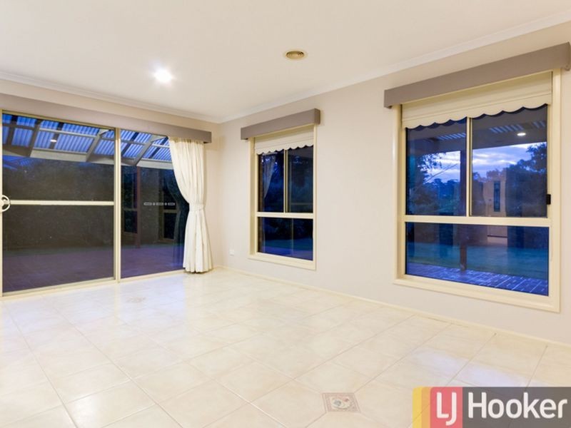 5 Lakeview Terrace, Beaconsfield VIC 3807