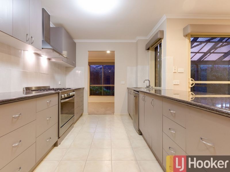 5 Lakeview Terrace, Beaconsfield VIC 3807