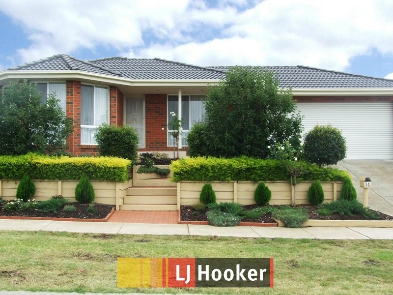 14 Meaby Drive, Pakenham VIC 3810