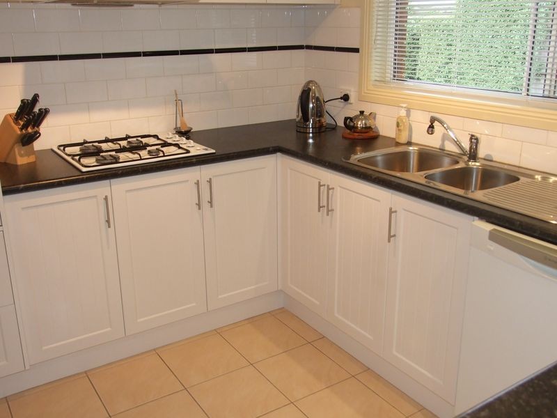 14 Meaby Drive, Pakenham VIC 3810