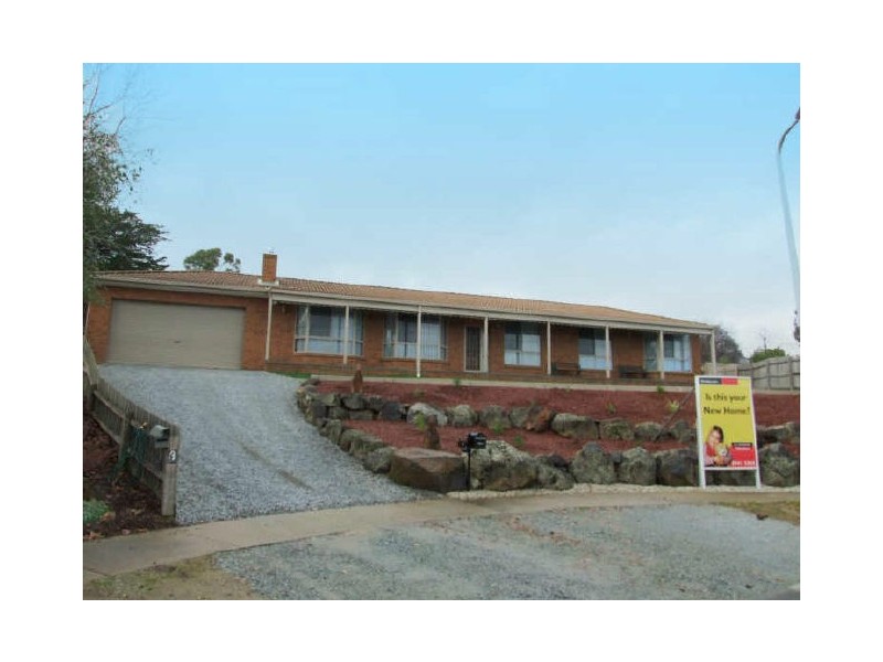 9 Andrew Court, Pakenham VIC 3810