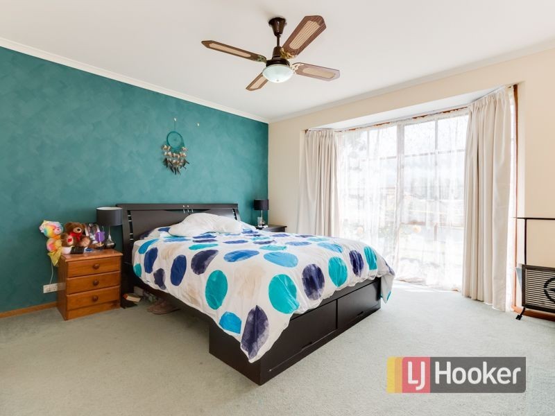 6 Broadhurst Road, Pakenham VIC 3810