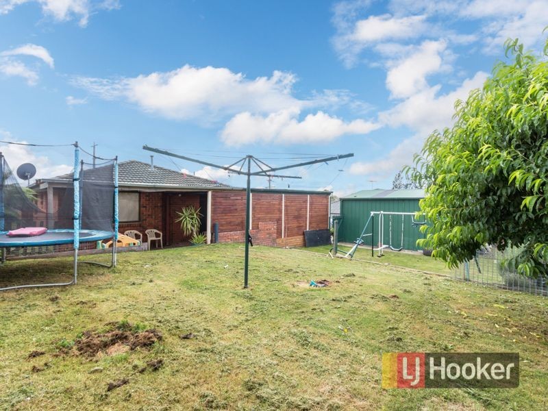 6 Broadhurst Road, Pakenham VIC 3810