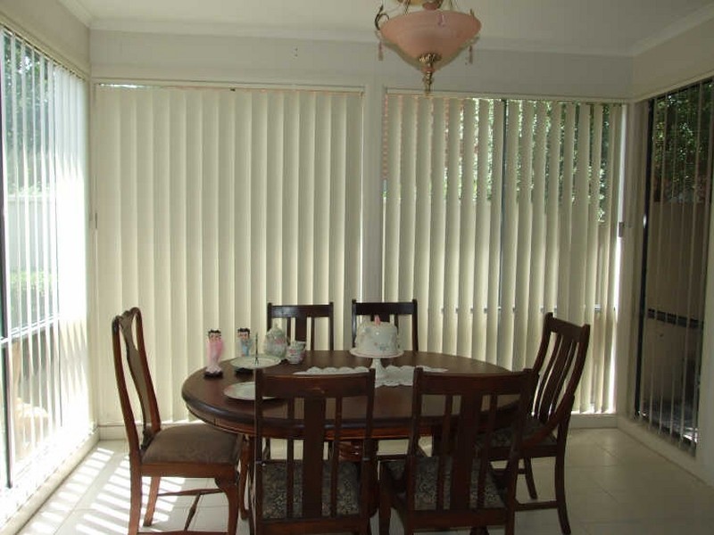 9 Flinders Chase, Pakenham VIC 3810