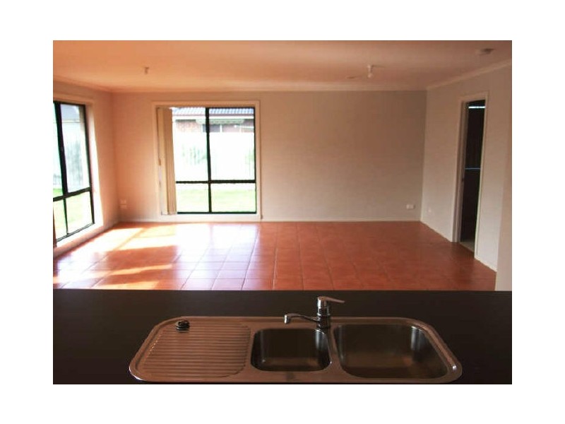 2 Ashwood Grove, Pakenham VIC 3810