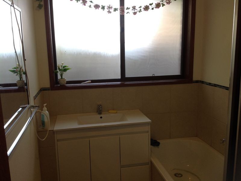 39 Howey Road, Pakenham VIC 3810