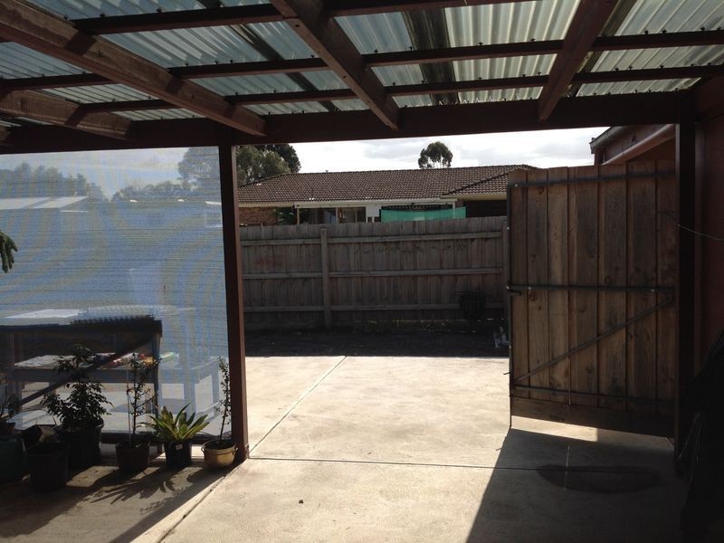 39 Howey Road, Pakenham VIC 3810